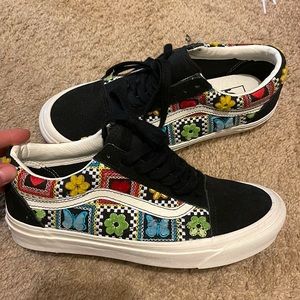 Butterfly flower vans